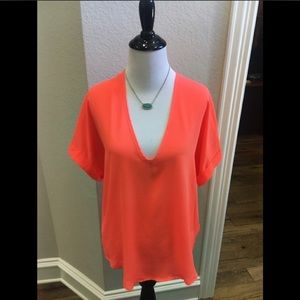 Lush Neón Coral V-neck top - Size Small